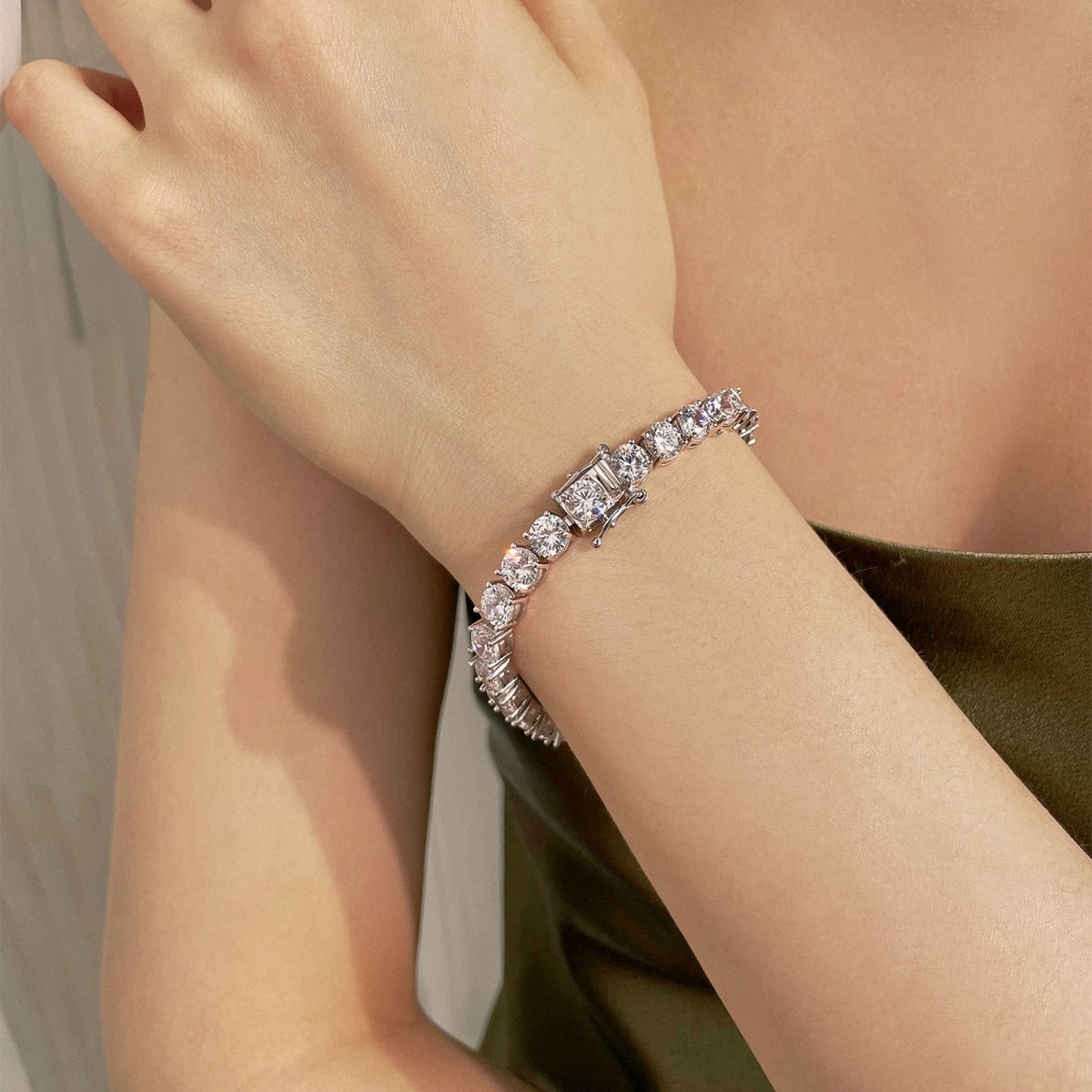 [Bijoux Regalia] Bracelet de mariage éblouissant taille ronde de 0,75 carat