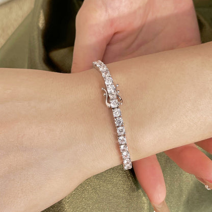 [Bijoux Regalia] Bracelet de tennis luxueux à coupe ronde ornée