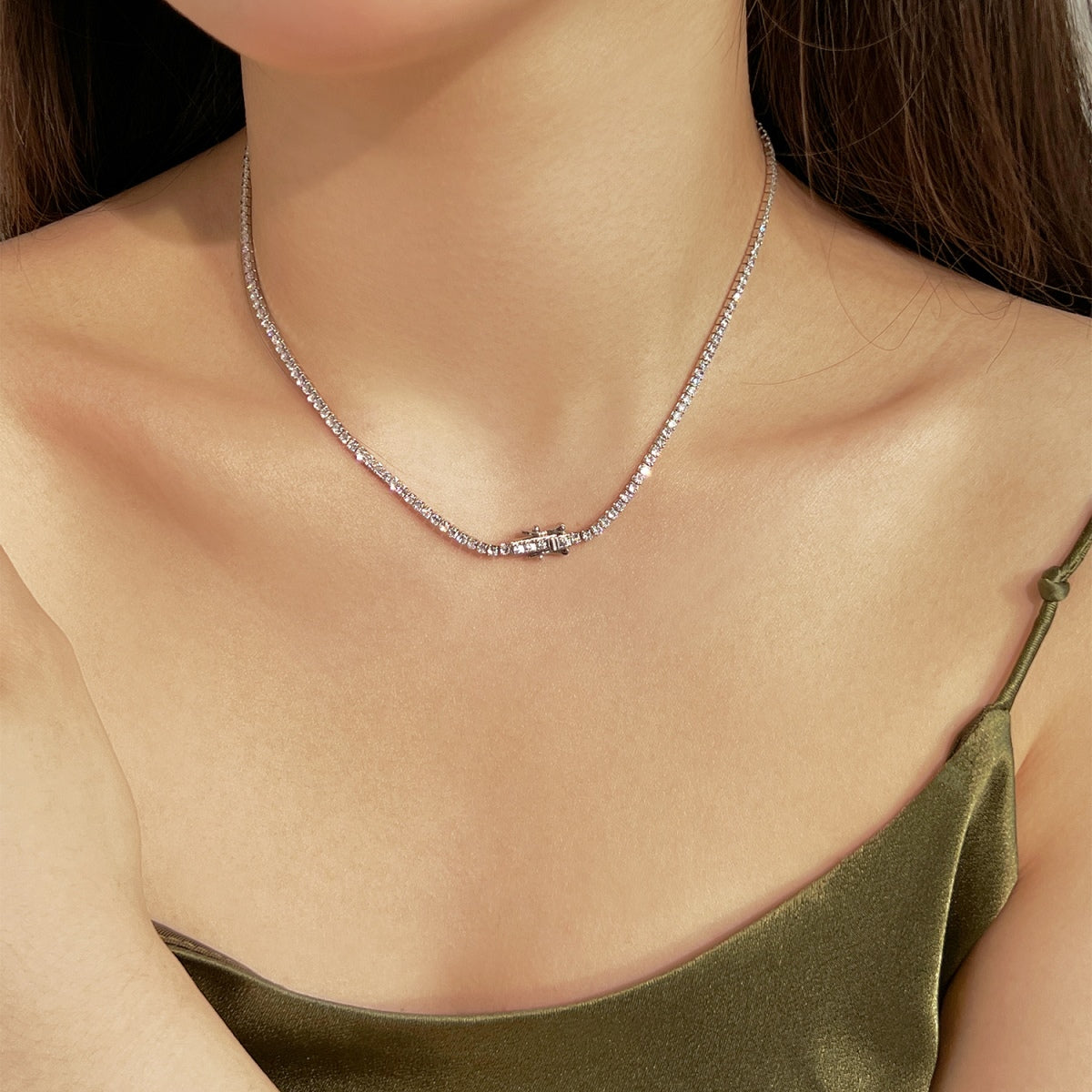 [Joyas Regalia] Delicado collar de tenis redondo