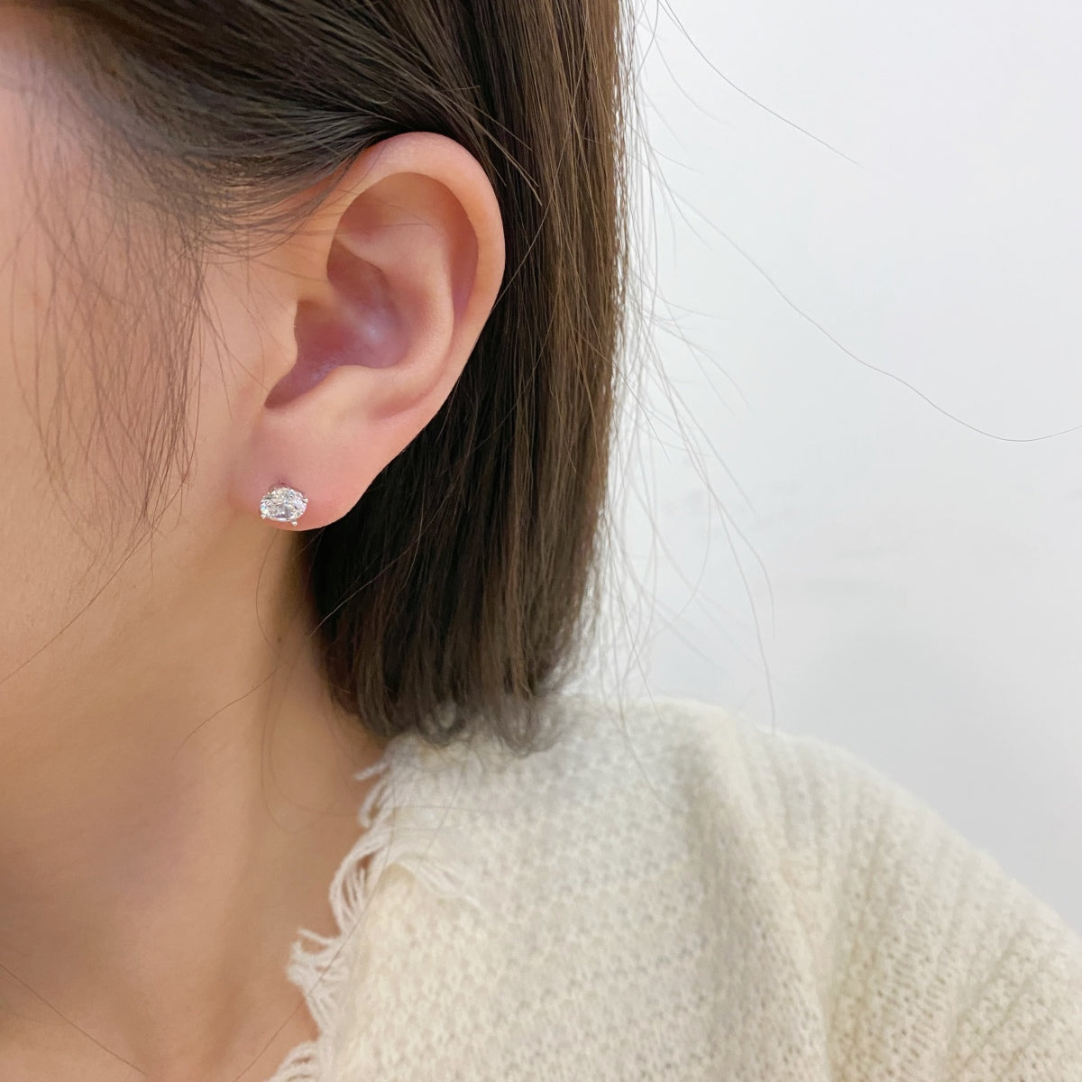 [Joyas Regalia] Pendientes redondos únicos