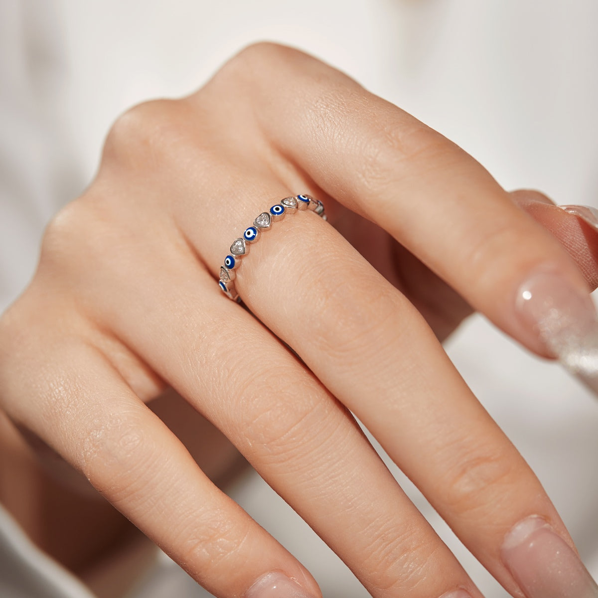 [Joyas Regalia] Anillo redondo colorido y radiante para uso diario