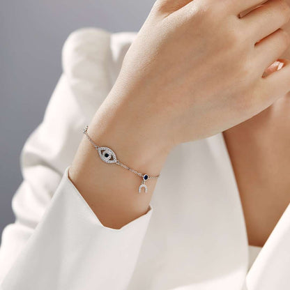 [Bijoux Regalia] Collier délicat en forme d'œil