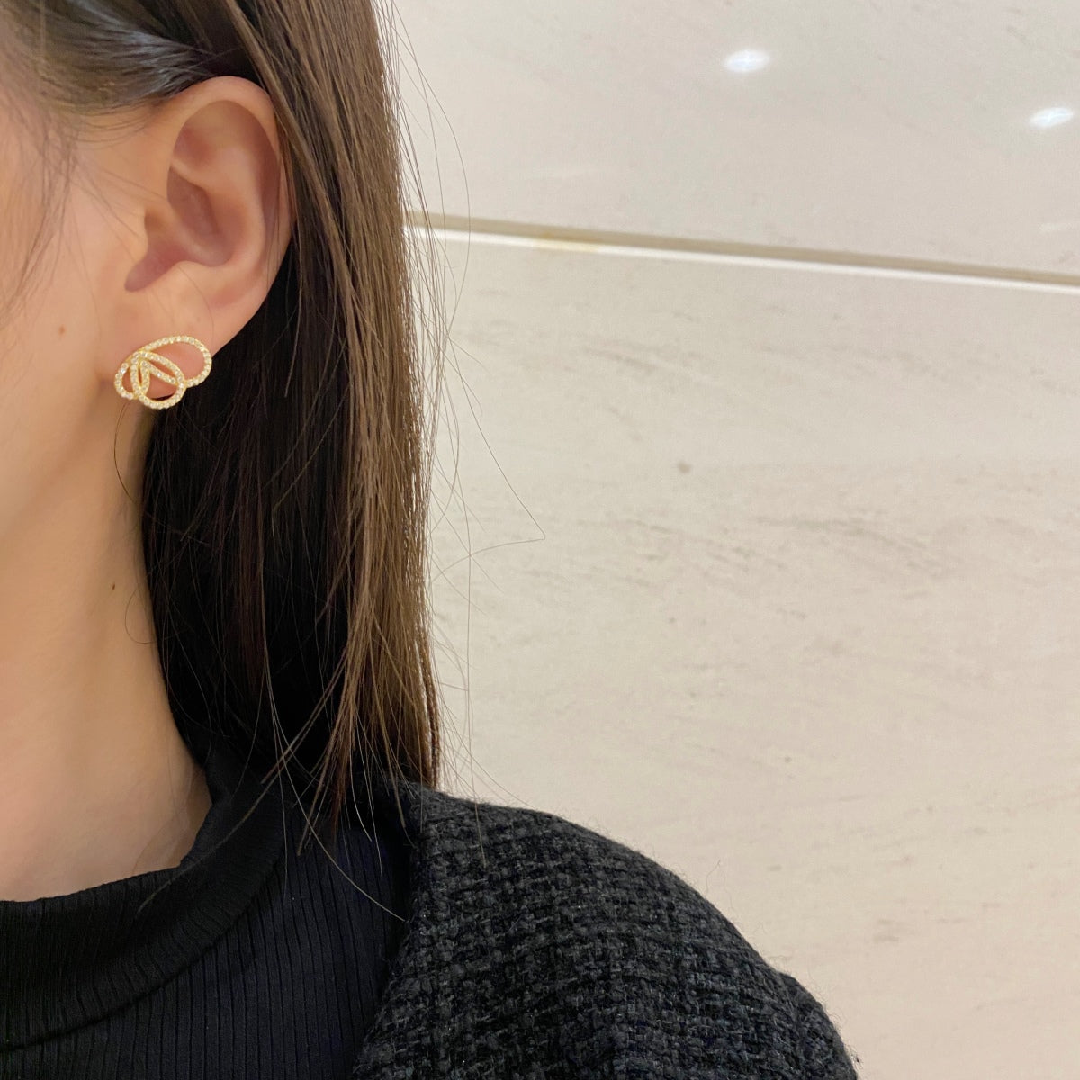 [Regalia jewelry]Exquisite Butterfly Shape Earrings