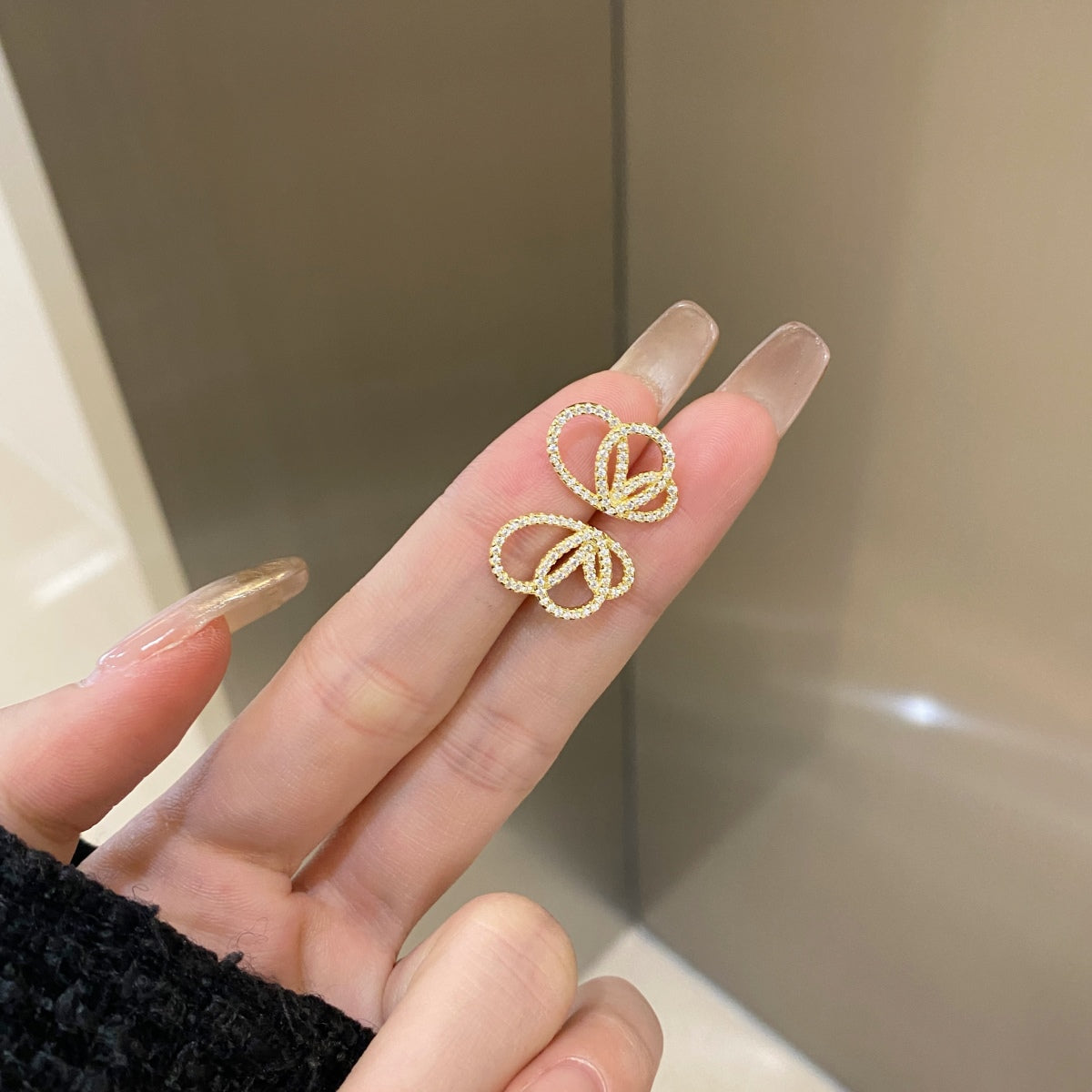 [Regalia jewelry]Exquisite Butterfly Shape Earrings