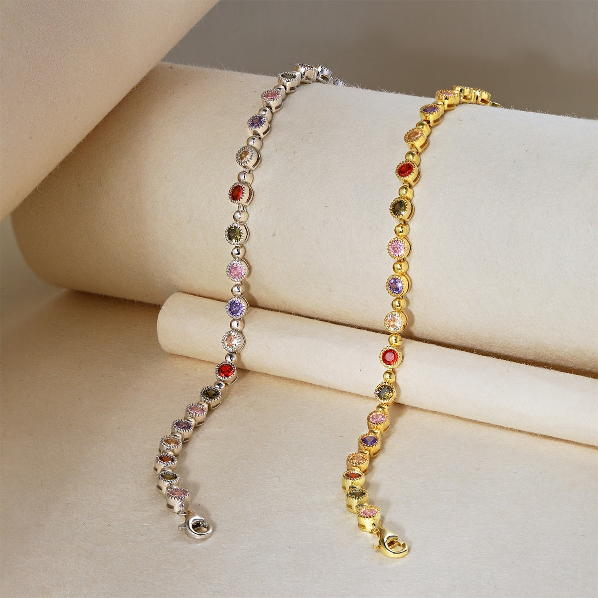 [Bijoux Regalia] Bracelet de fête rond exquis et étincelant