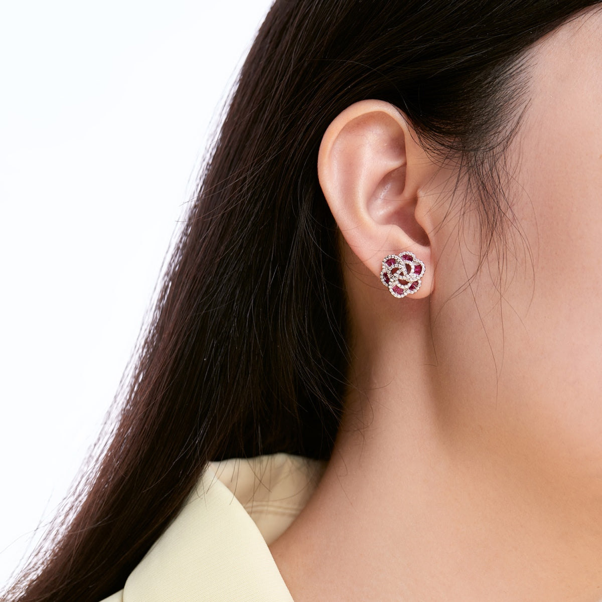 [Regalia jewelry]Exquisite Flower Shape Daily Earrings