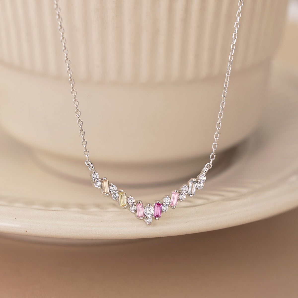 [Joyas Regalia]Collar arcoíris deslumbrante