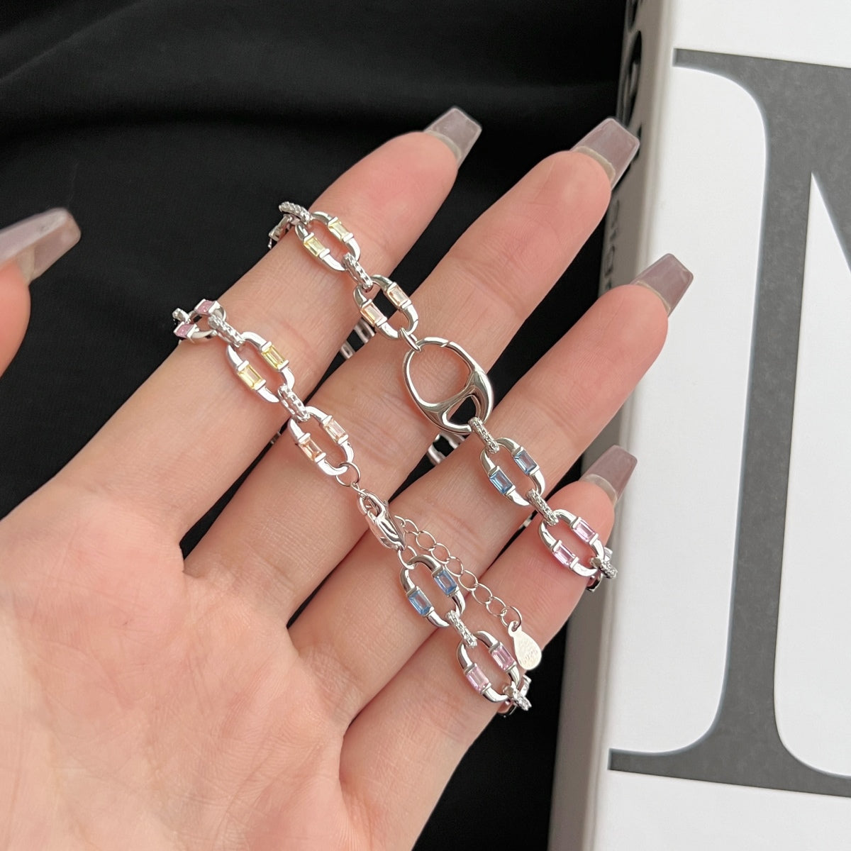 [Bijoux Regalia] Bracelet quotidien coloré et éblouissant