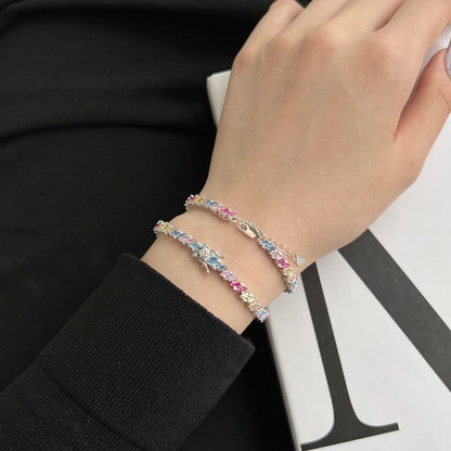 [Bijoux Regalia] Bracelet de fête orné et scintillant à plusieurs coupes
