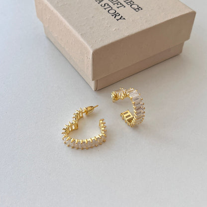 [Regalia jewelry]Radiant Heart Cutout Earrings