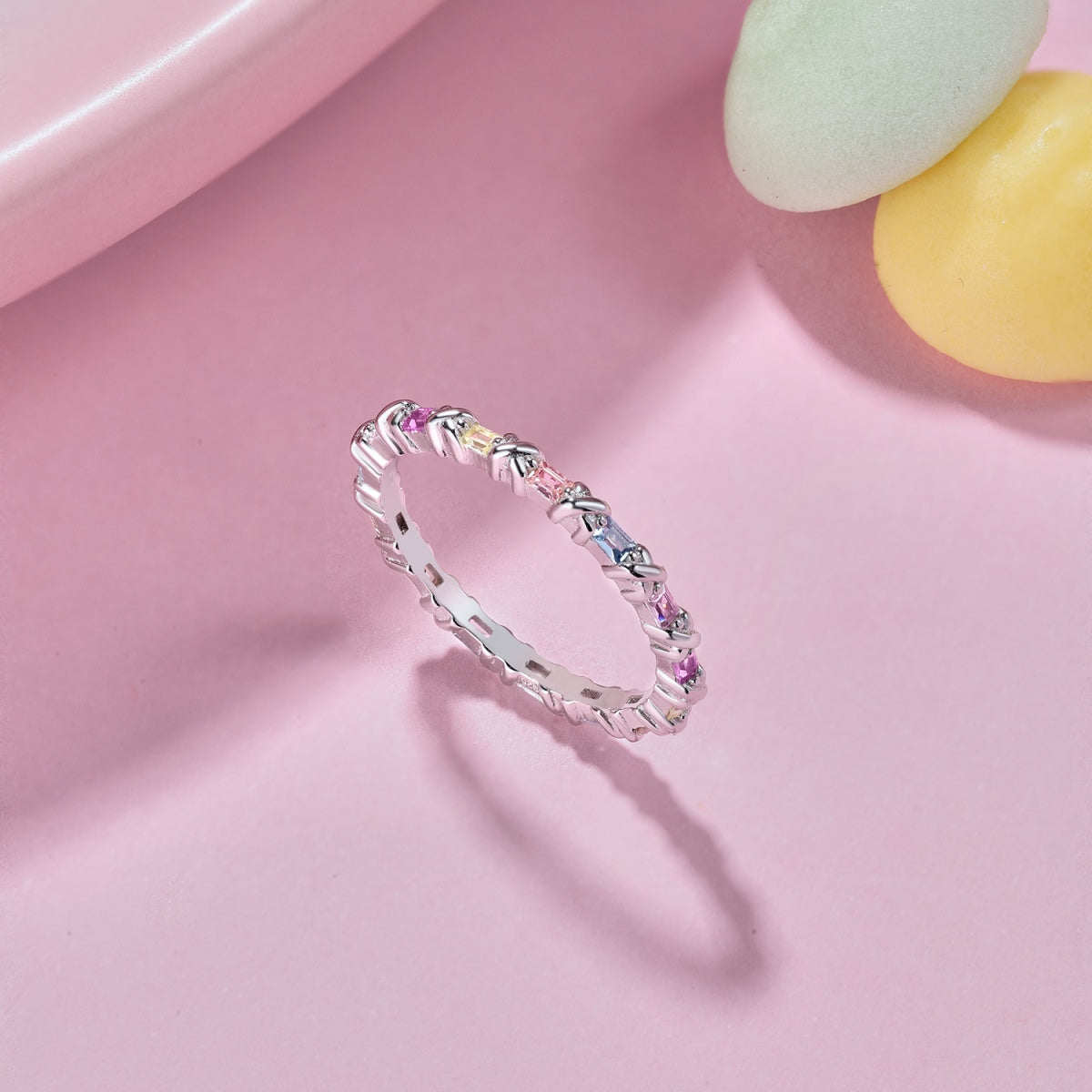 [Joyas Regalia] Anillo diario encantador y colorido de corte redondo