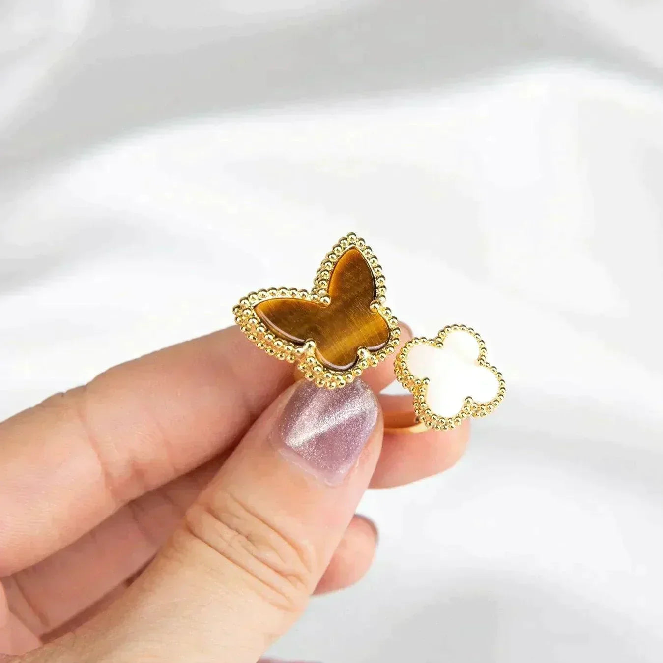 [Bijoux Regalia] BAGUE PORTE-BONHEUR ENTRE LES DOIGTS