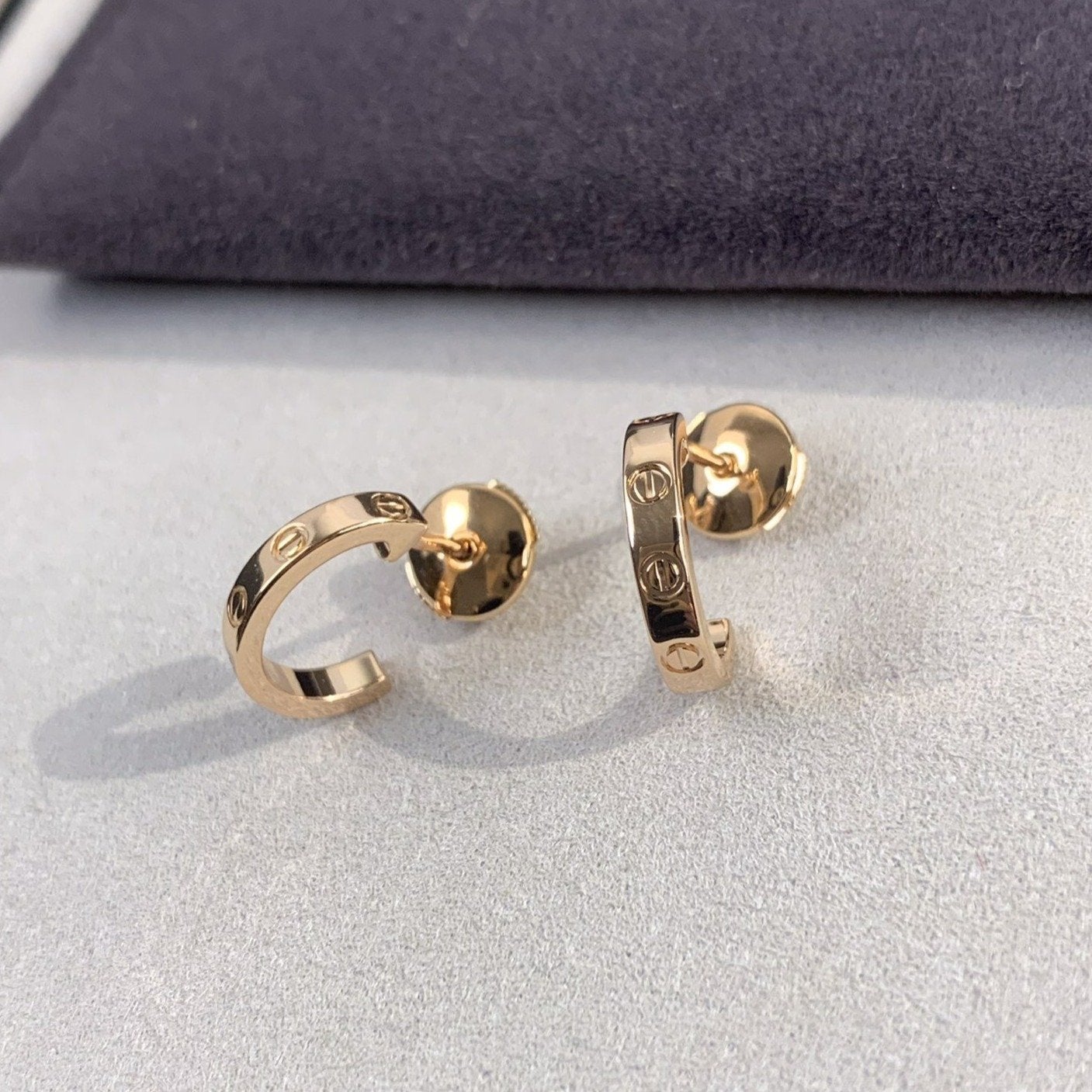 [Regalia jewelry]LOVE EARRINGS 2.65MM PINK GOLD