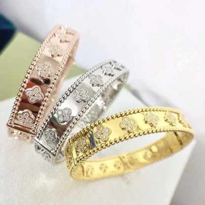 [Regalia jewelry]CLOVER BRACELET 8MM DIAMONDS