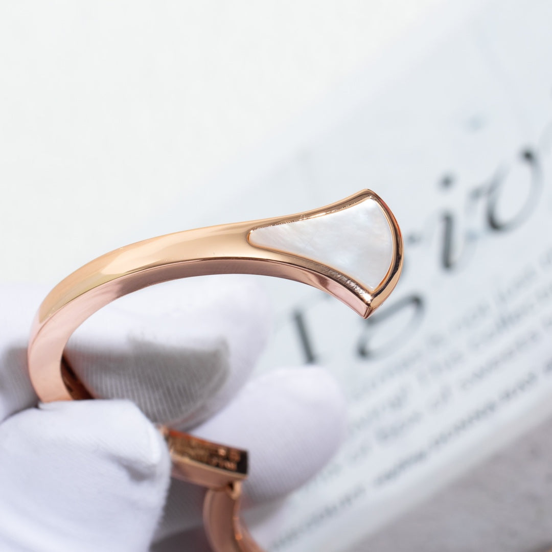 [Joyas Regalia]PULSE DE ENSUEÑO ABIERTO ORO ROSA MOP