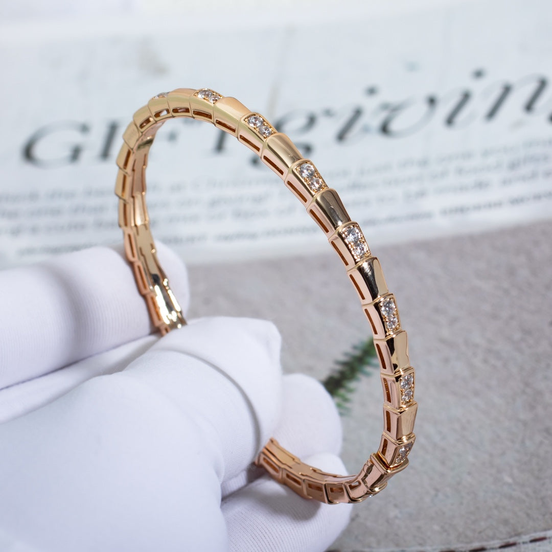 [Joyas Regalia] SERPENTI PULSERA PEQUEÑA DE ORO ROSA CON DIAMANTE