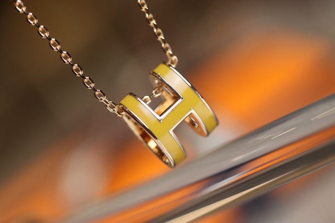 [Regalia jewelry]POP H PEDANT PINK GOLD