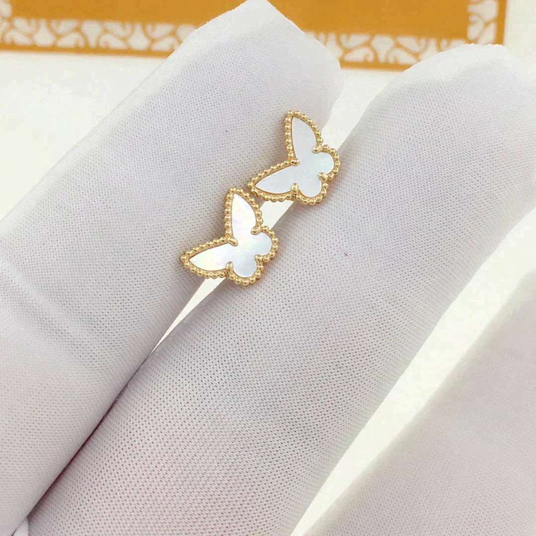 [Regalia jewelry]SWEET BUTTERFLY MOP EARSTUDS