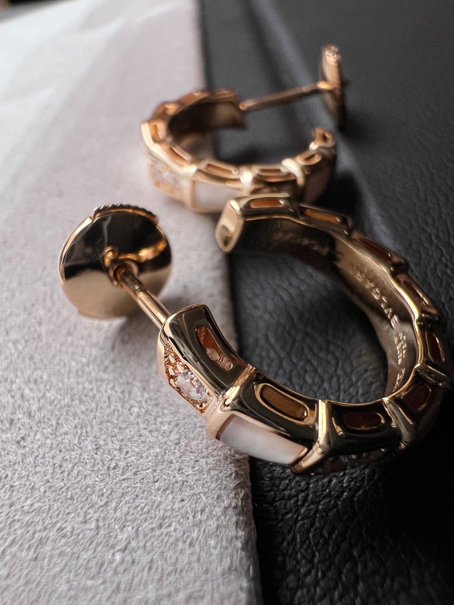 [Regalia jewelry]SERPENTI MOP PINK GOLD EARRINGS