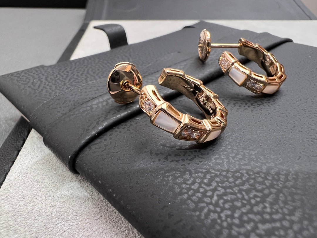 [Regalia jewelry]SERPENTI MOP PINK GOLD EARRINGS