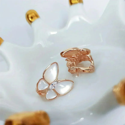 [Regalia jewelry]BUTTERFLY MOP DIAMOND EARRINGS