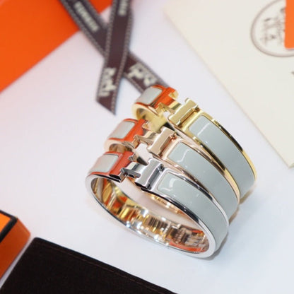 [Joyas Regalia] PULSERA H AZUL CLARO
