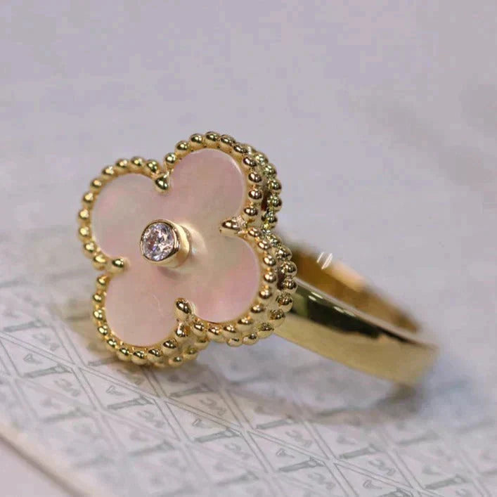 [Bijoux Regalia] BAGUE TRÈFLE ROSE OR DIAMANT