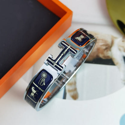 [Joyas Regalia] PULSERA H COUVERTURES AZUL OSCURO
