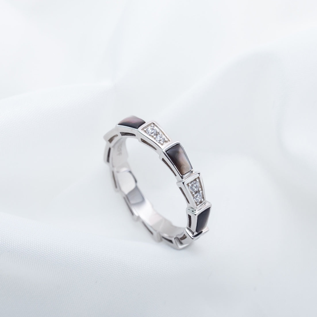 [Regalia jewelry]SERPENTI RING SILVER  DIAMOND BLACK MOP 3MM