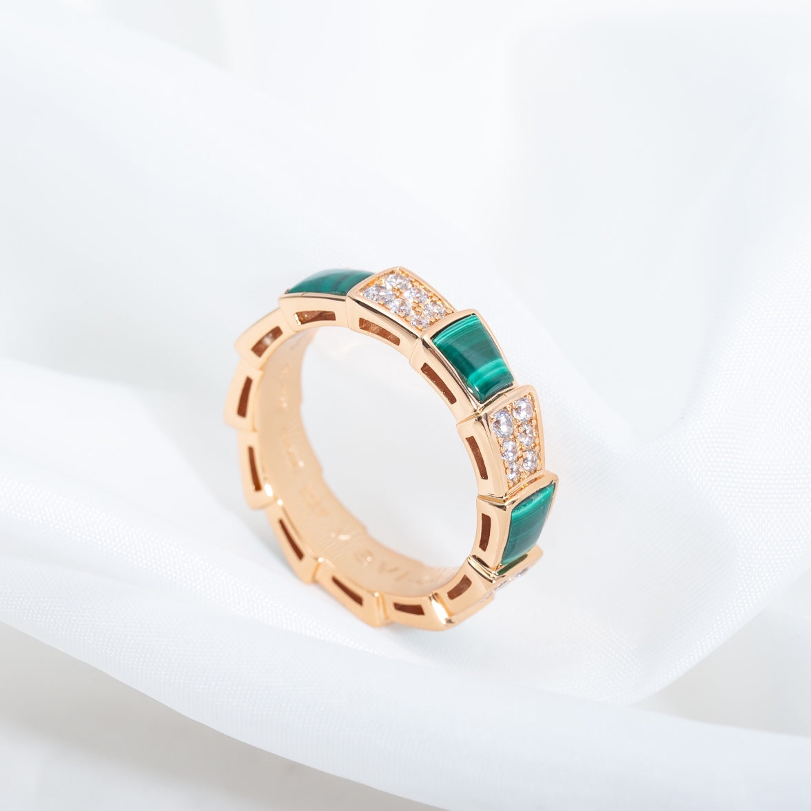 [Regalia jewelry]SERPENTI RING PINK GOLD MALACHITE DIAMOND PAVED 4MM