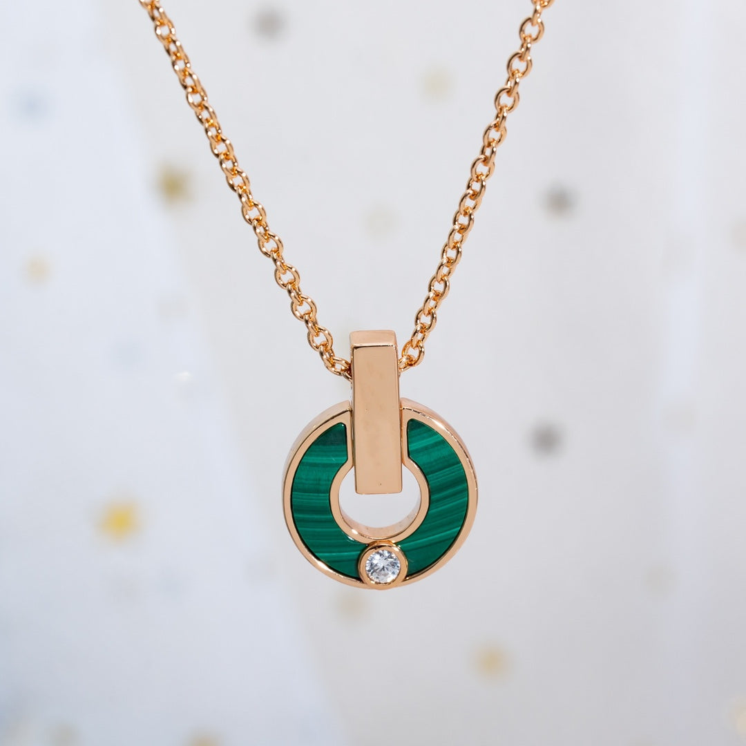 [Joyas Regalia]COLLAR GARI ORO ROSA MALAQUITA