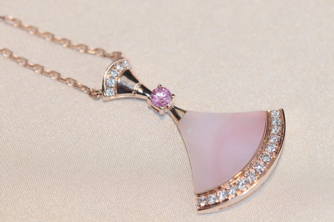 [Joyas Regalia] COLLAR DE ENSUEÑO CON DIAMANTE ROSA