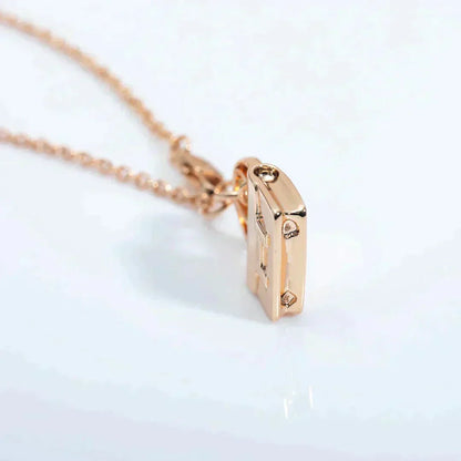 [Joyas Regalia] COLLAR AMULETTE PEDANTE DE ORO ROSA
