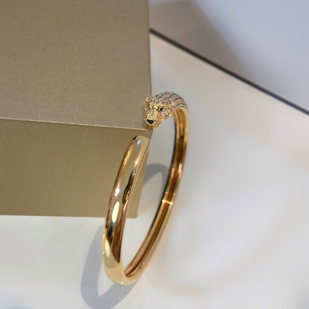 [Joyas Regalia]Pulsera abierta de diamantes y oro Pantera
