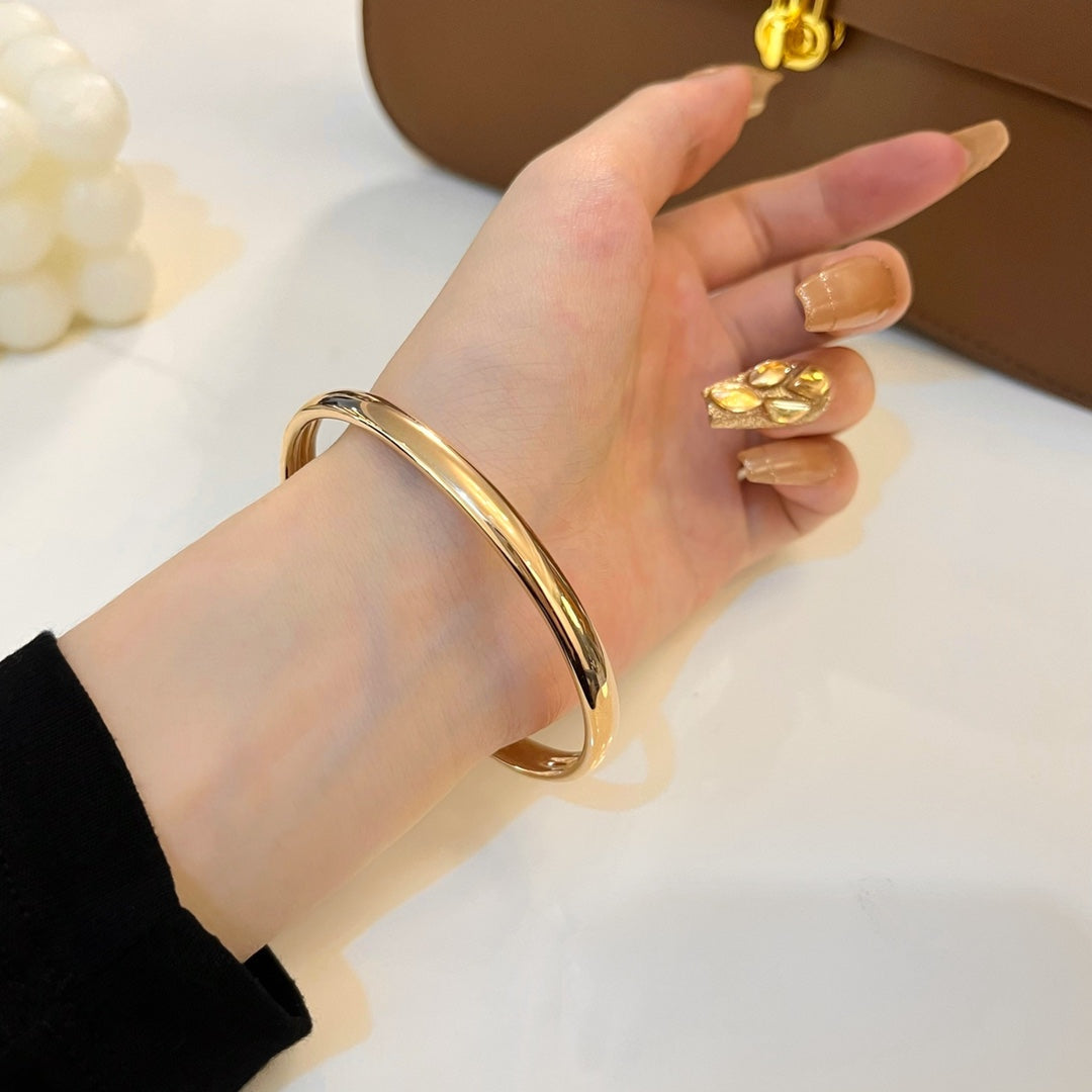 [Joyas Regalia]Pulsera abierta de diamantes y oro Pantera