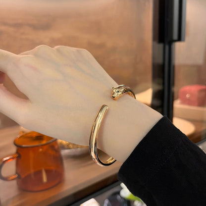[Joyas Regalia]Pulsera abierta de oro Pantera