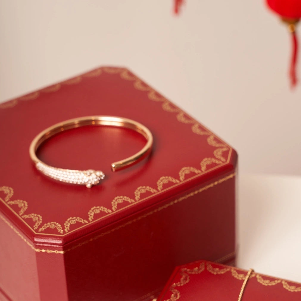 [Joyas Regalia]Pulsera abierta de diamantes en oro rosa Pantera