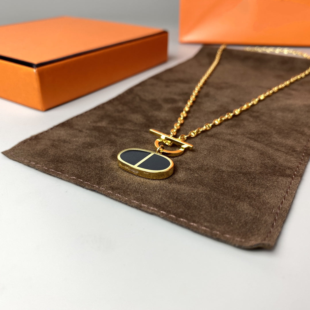 [Joyas Regalia] COLLAR DE CERÁMICA NEGRA CHAINE VERSO