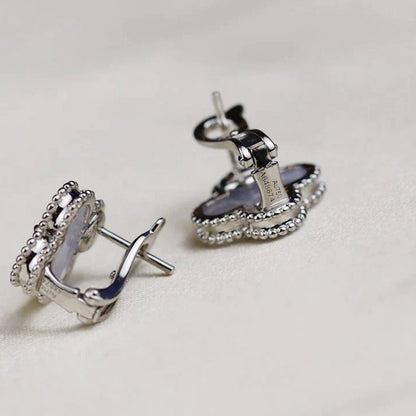 [Regalia jewelry]CLOVER MEDIUM 1 MOTIFS  WHITE MOP EARRINGS SILVER