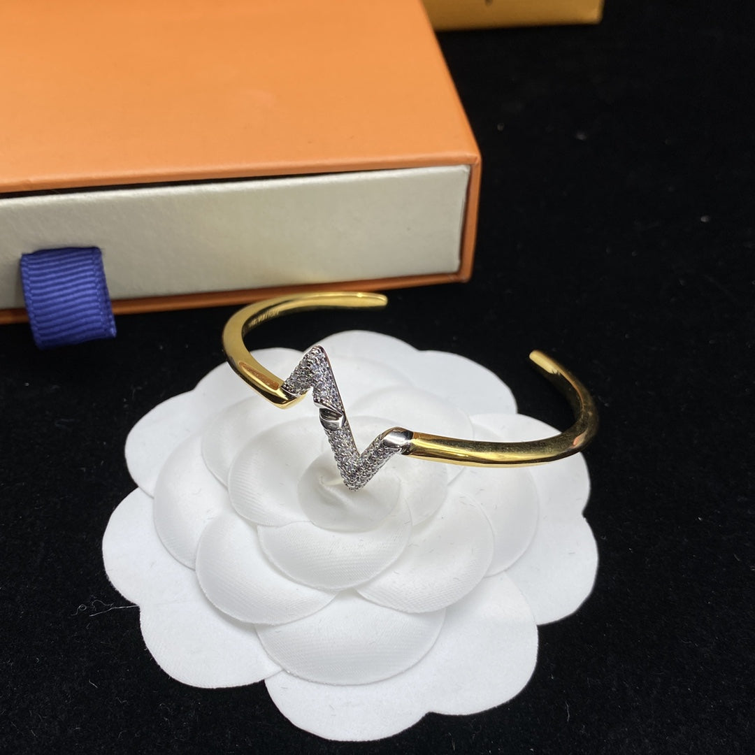 [Regalia jewelry]VOLTE UPSITE DOWN DIAMOND GOLD OPEN BRACELET