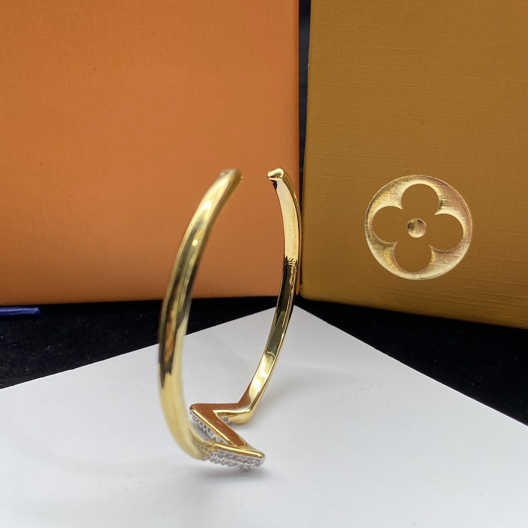 [Regalia jewelry]VOLTE UPSITE DOWN DIAMOND GOLD OPEN BRACELET