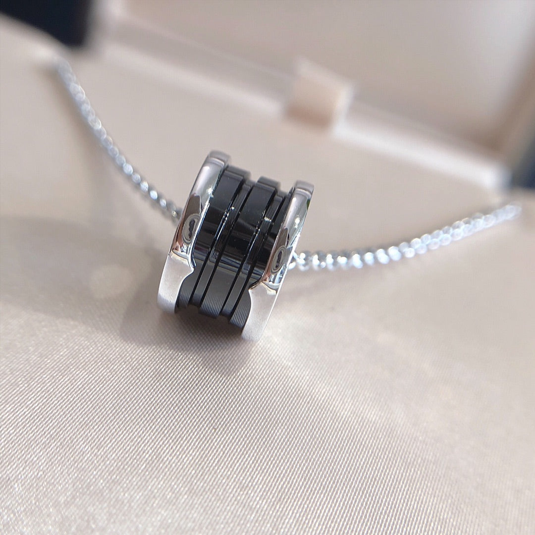 [Regalia jewelry]ZERO 1 BLACK CERAMIC SILVER NECKLACE