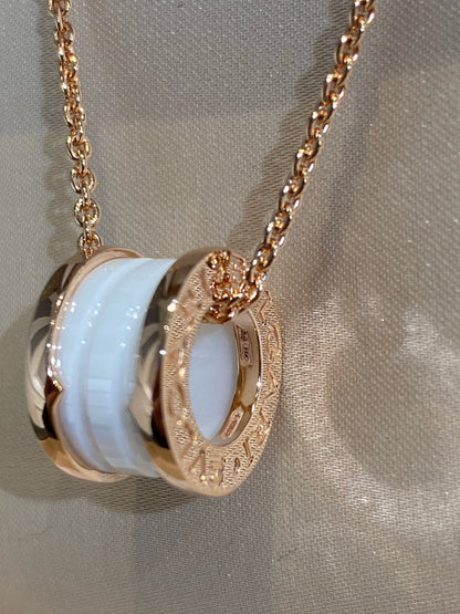[Bijoux Regalia] COLLIER ZÉRO 1 EN CÉRAMIQUE BLANCHE ET OR ROSE