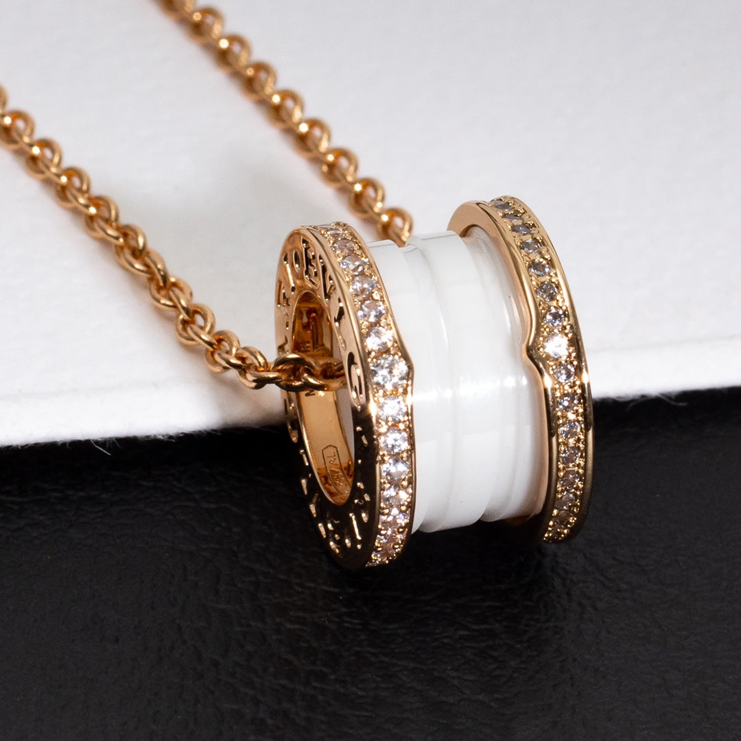 [Bijoux Regalia] COLLIER ZÉRO 1 EN CÉRAMIQUE BLANCHE, OR ROSE ET DIAMANTS