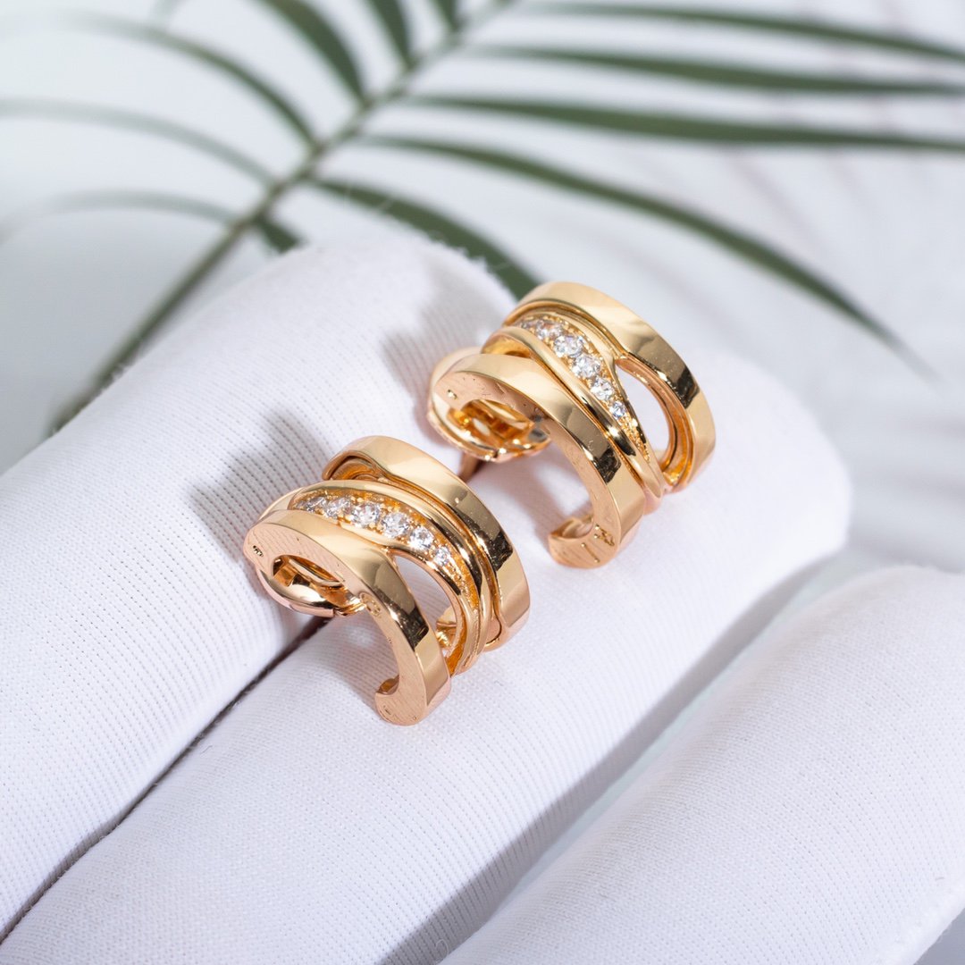 [Bijoux Regalia]Boucles d'oreilles en or rose et diamants ZERO 1