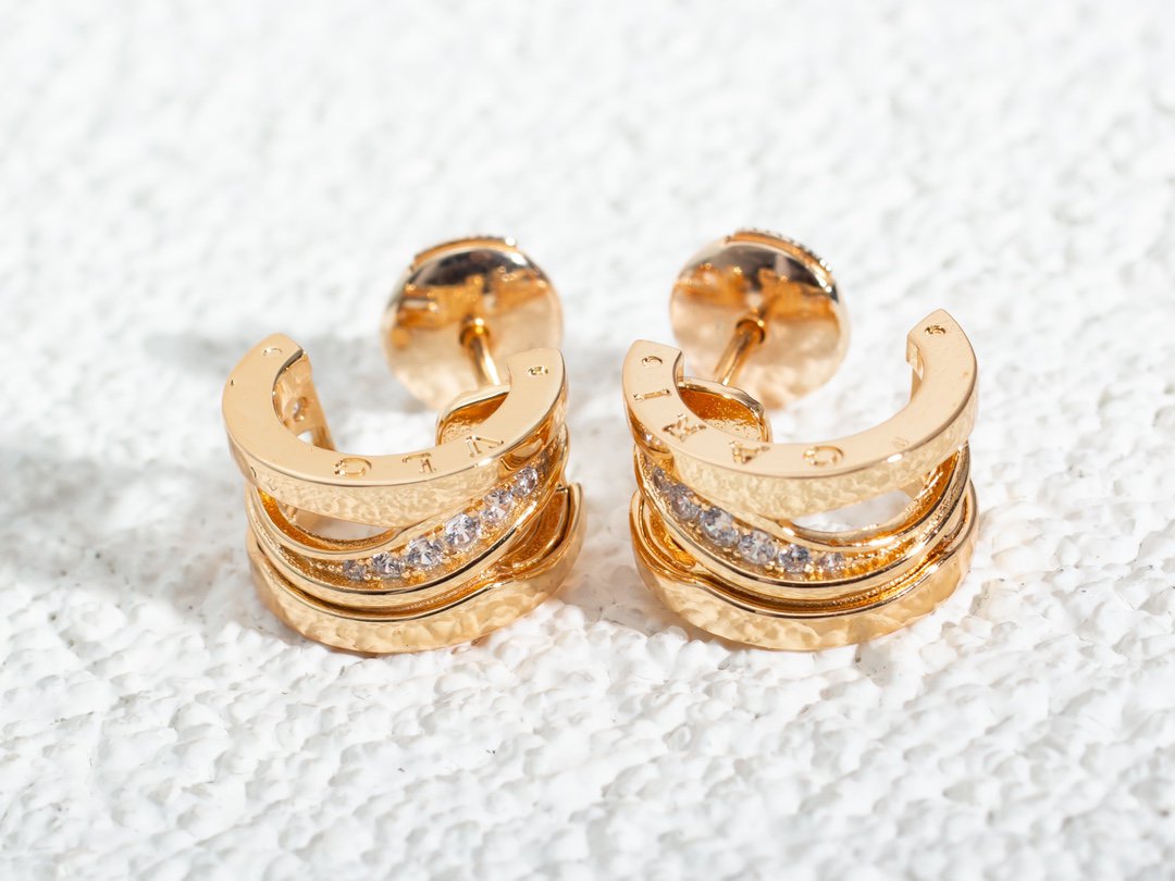 [Bijoux Regalia]Boucles d'oreilles en or rose et diamants ZERO 1