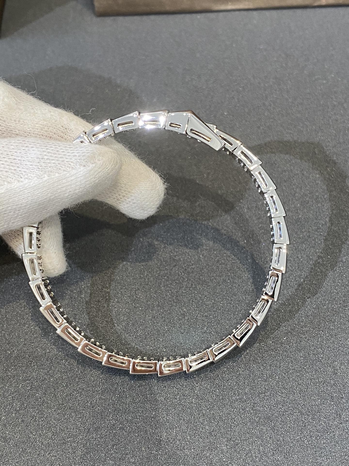 [Joyas Regalia]Pulsera Serpenti Diamantes Plata