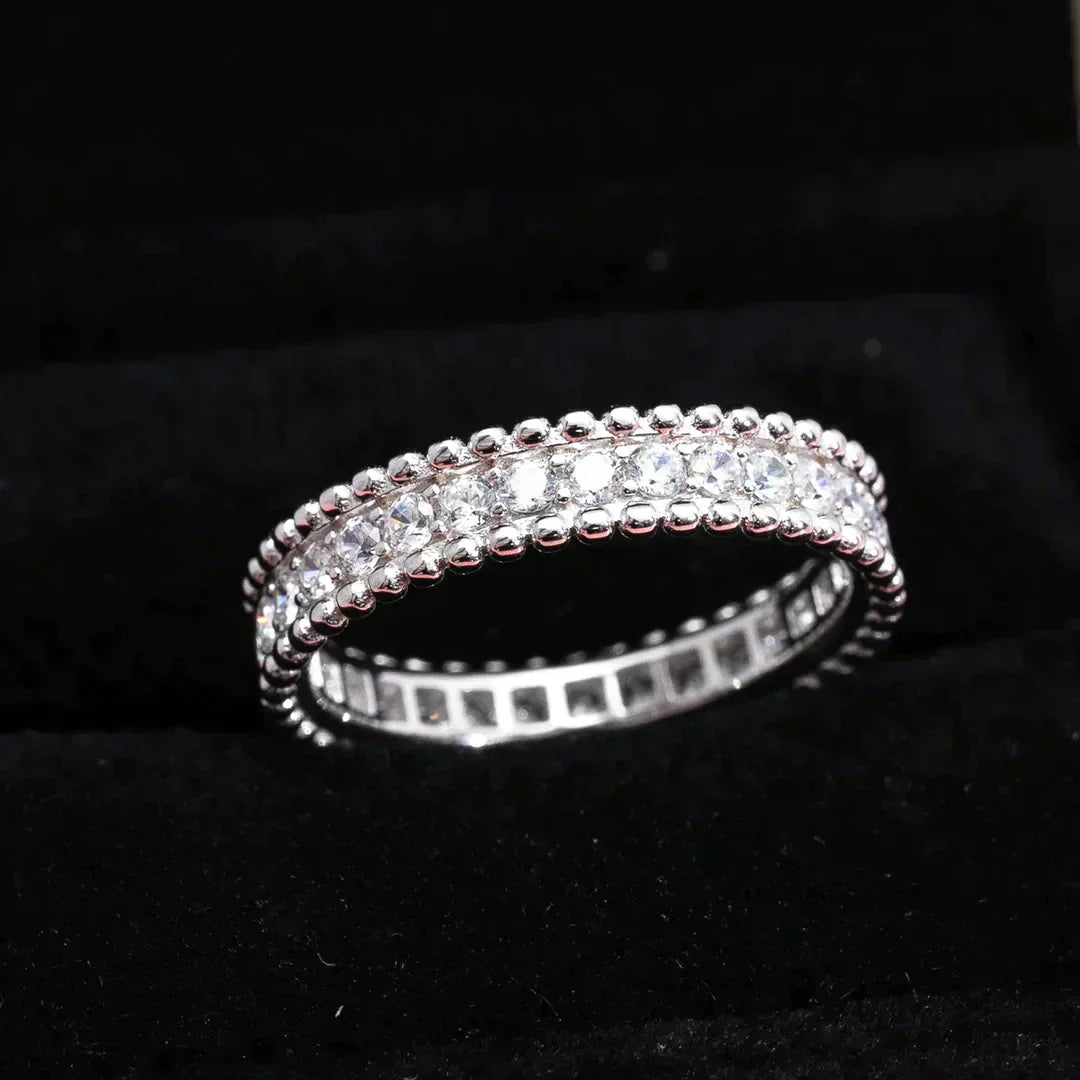 [Joyas Regalia] ANILLO DE PLATA CON DIAMANTES Y PERLEE