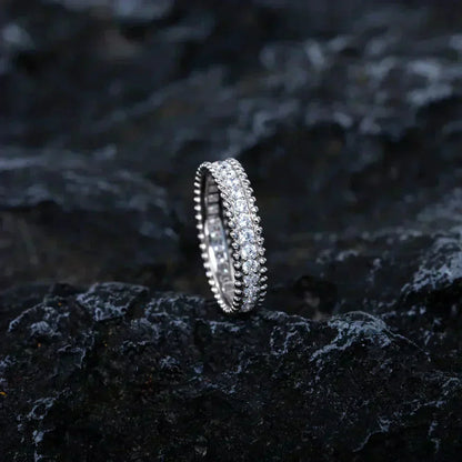 [Joyas Regalia] ANILLO DE PLATA CON DIAMANTES Y PERLEE
