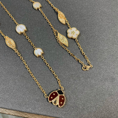 [Joyas Regalia] COLLAR DE ORO CON 15 MOTIVOS LUCKY SPRING